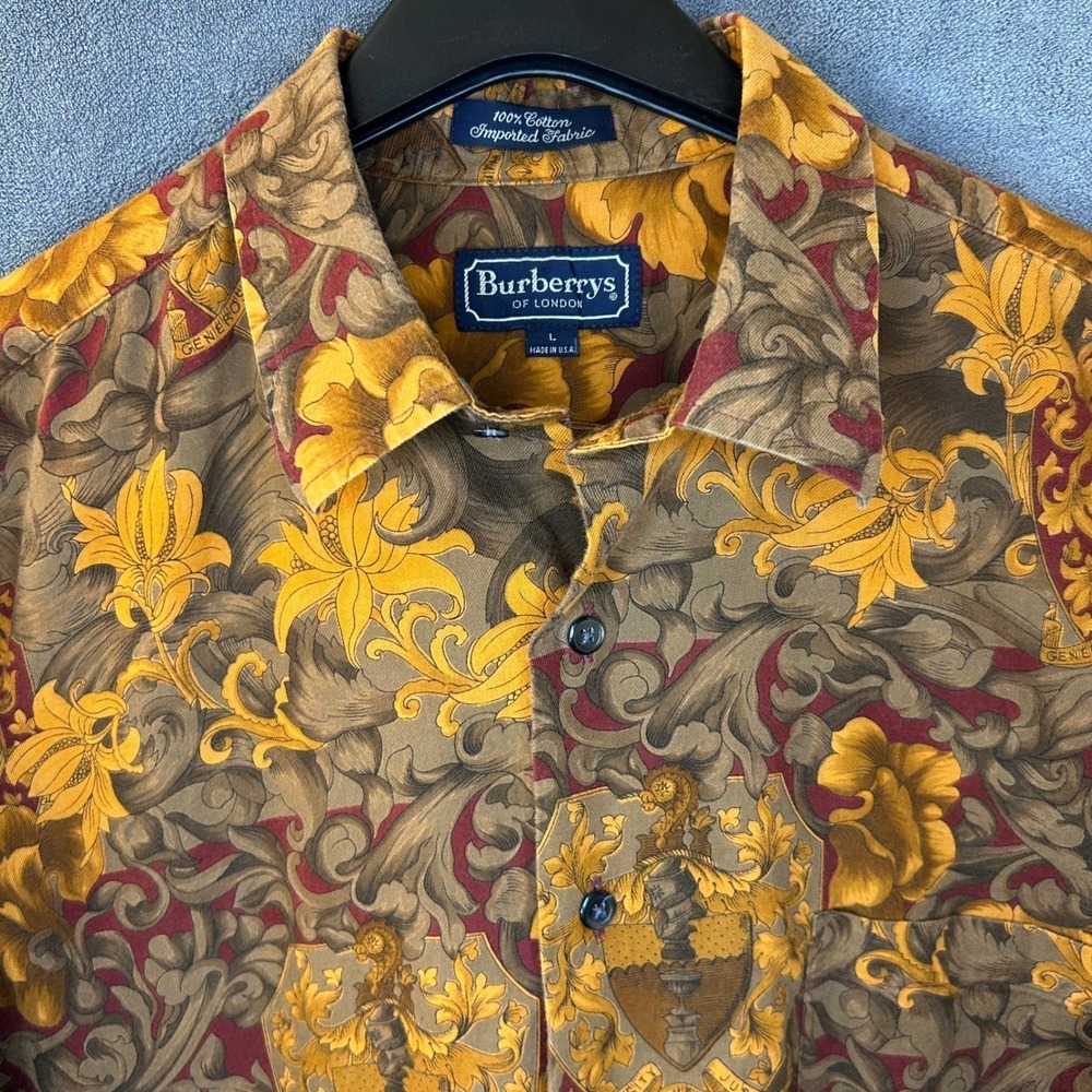 VTG Burberrys of London Mens Large Baroque Floral Crest Gold Cotton Shirt USA